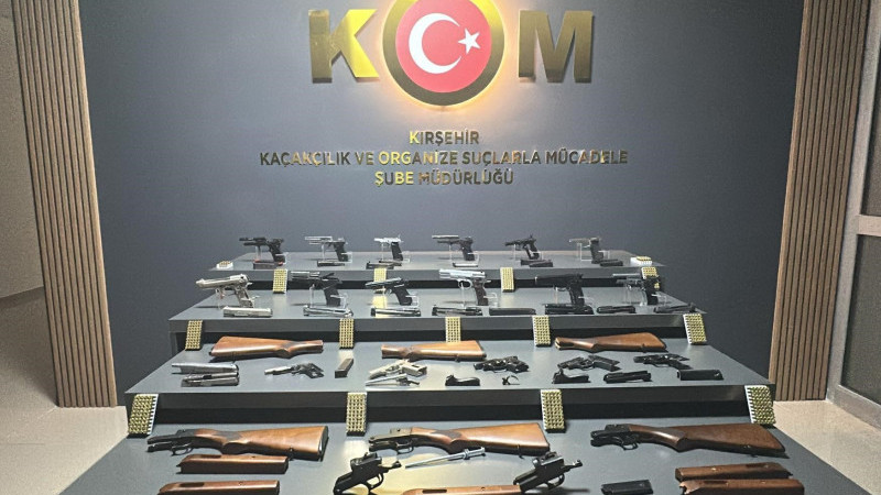 Yasa Dışı Silah Operasyonu: Çok Sayıda Silah ve Parça Ele Geçirildi